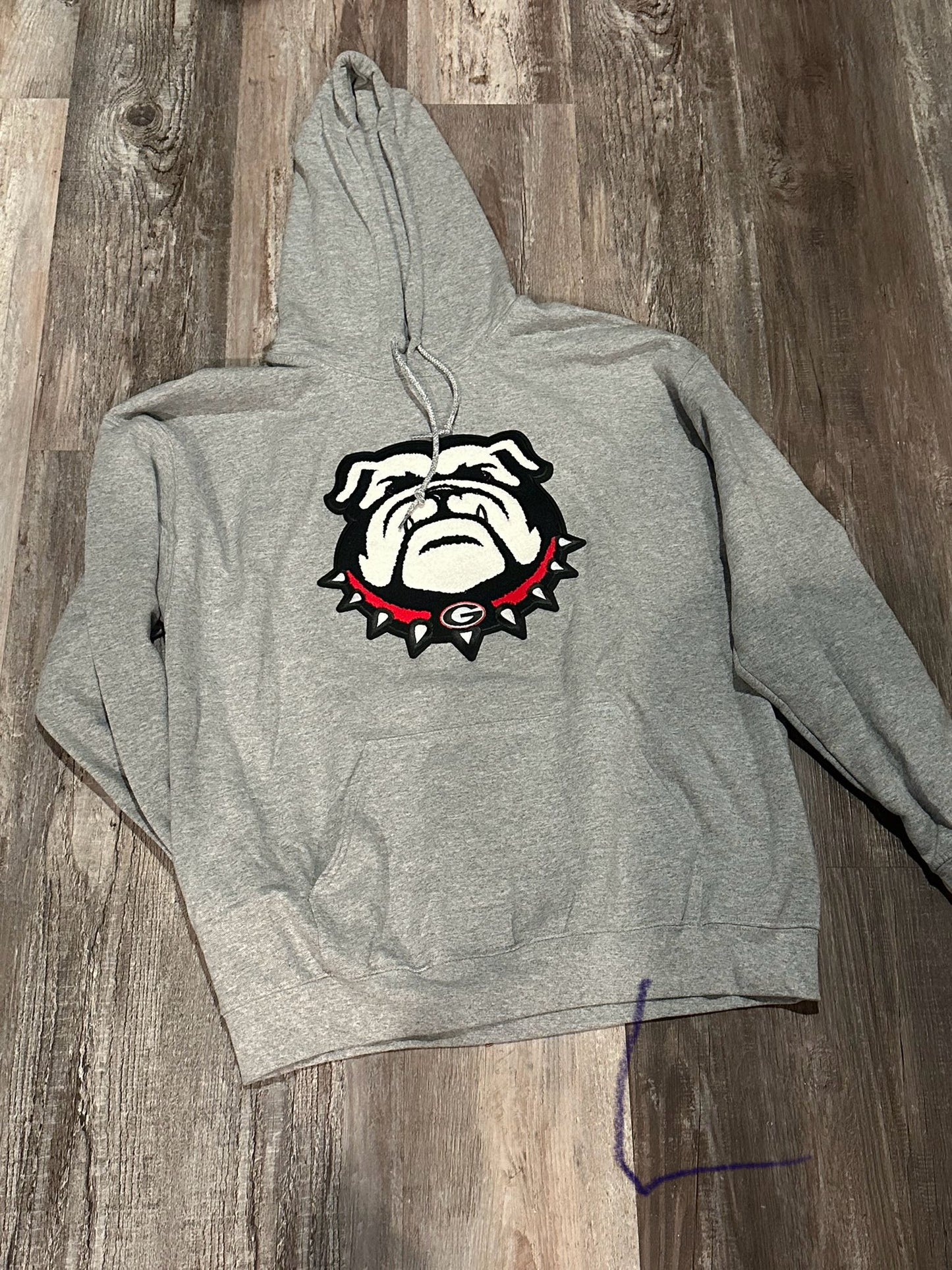 BULLDOG LARGE - HOODIE