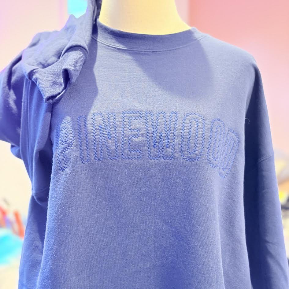PINEWOOD EMBROIDERY - FLEECE CREW