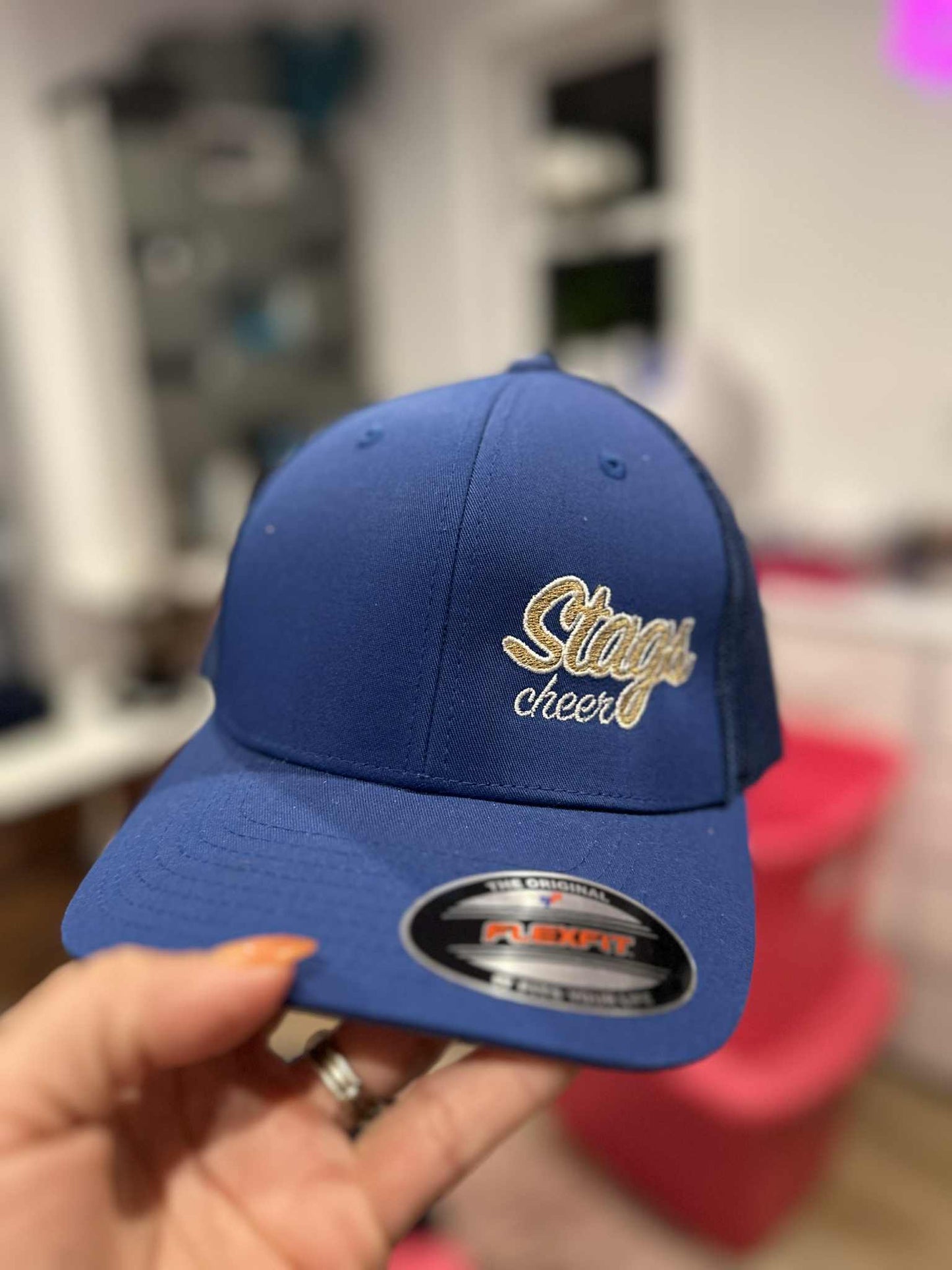 TRUCKER HAT - STAGS CHEER