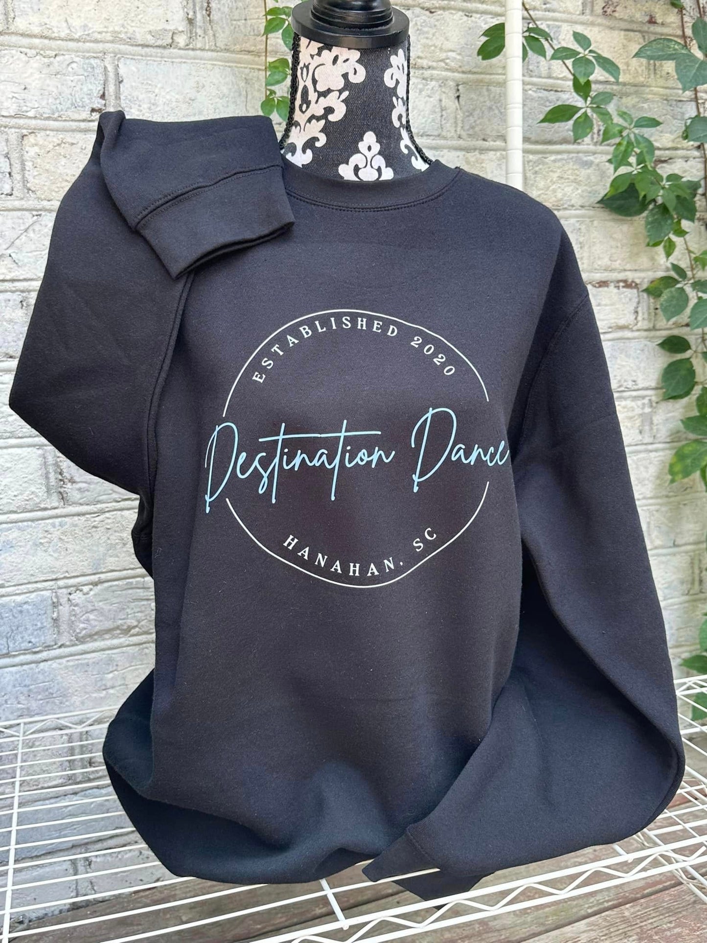 DESTINATION DANCE - CREWNECK SWEATSHIRT