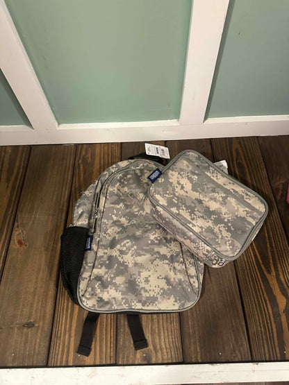 BACKPACK AND LUNCH BOX COMBO